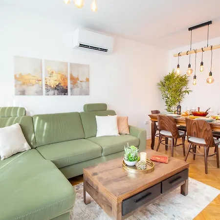 Διαμέρισμα Terra Luxury *