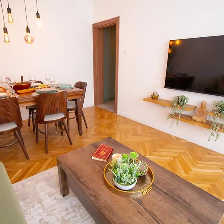 Terra Luxury Φιλιππούπολη